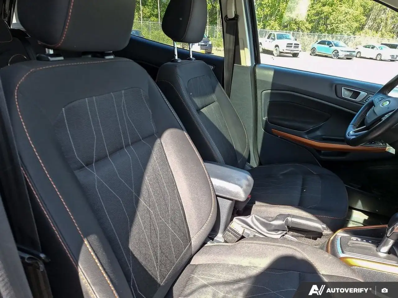 Ford EcoSport снимка Ford EcoSport
