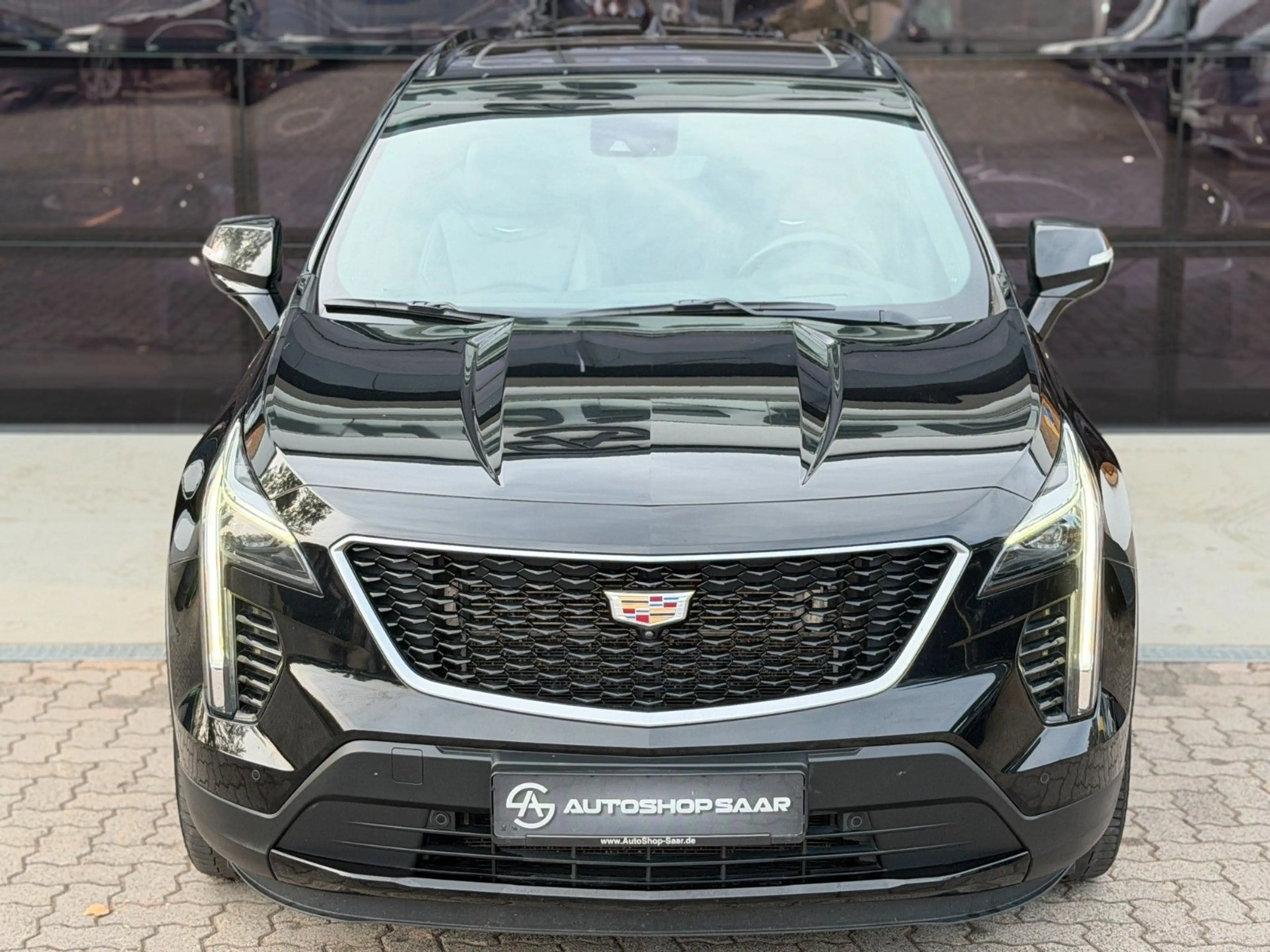 Cadillac XT4 Sport AWD 1-HAND/360°/PANO/SHZ/AHK — photo 3