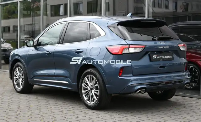 Ford Kuga view 3