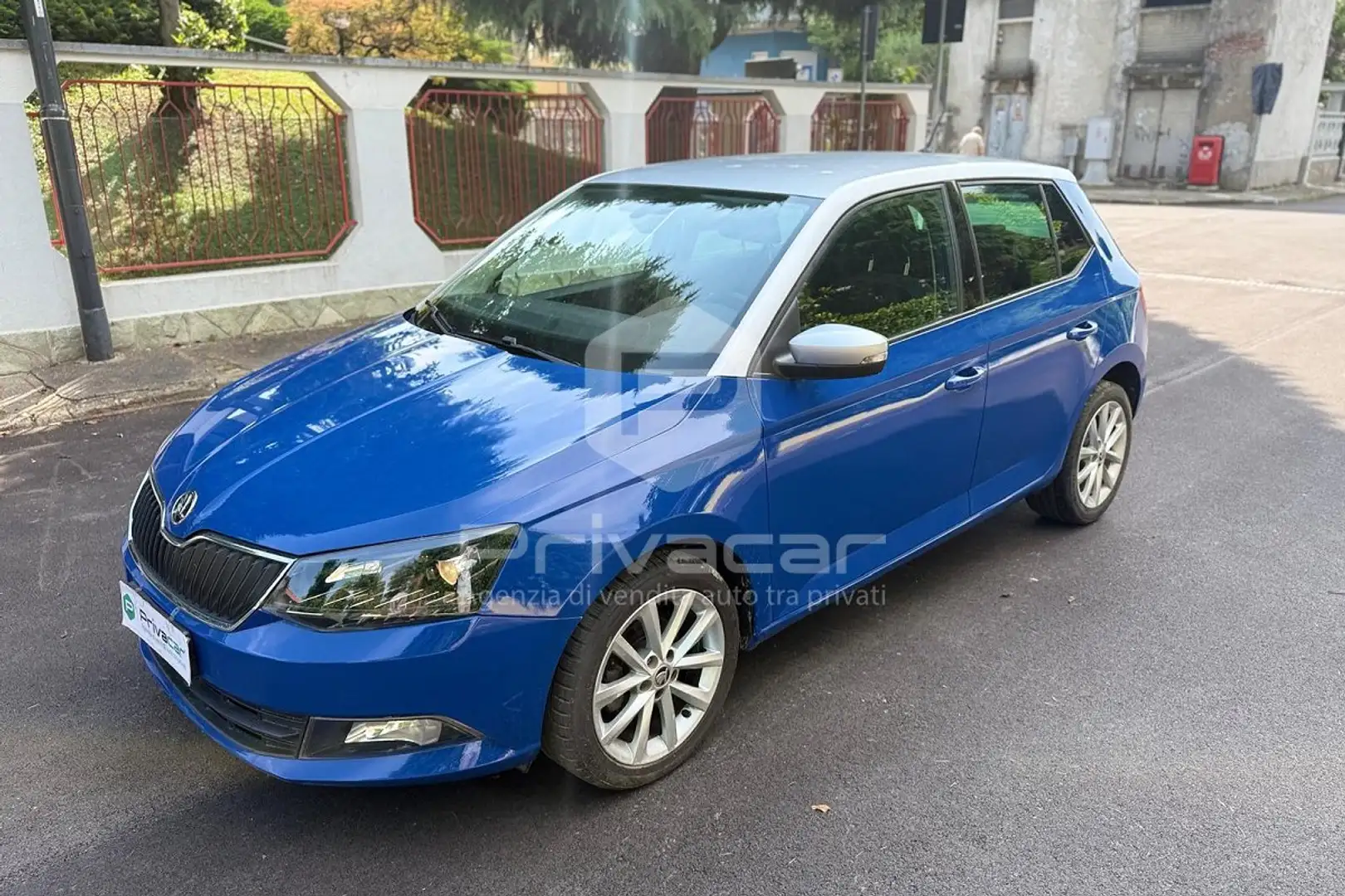 Skoda Fabia Fabia 1.0 MPI 60 CV Twin Color Argento Blu/Azzurro - 1