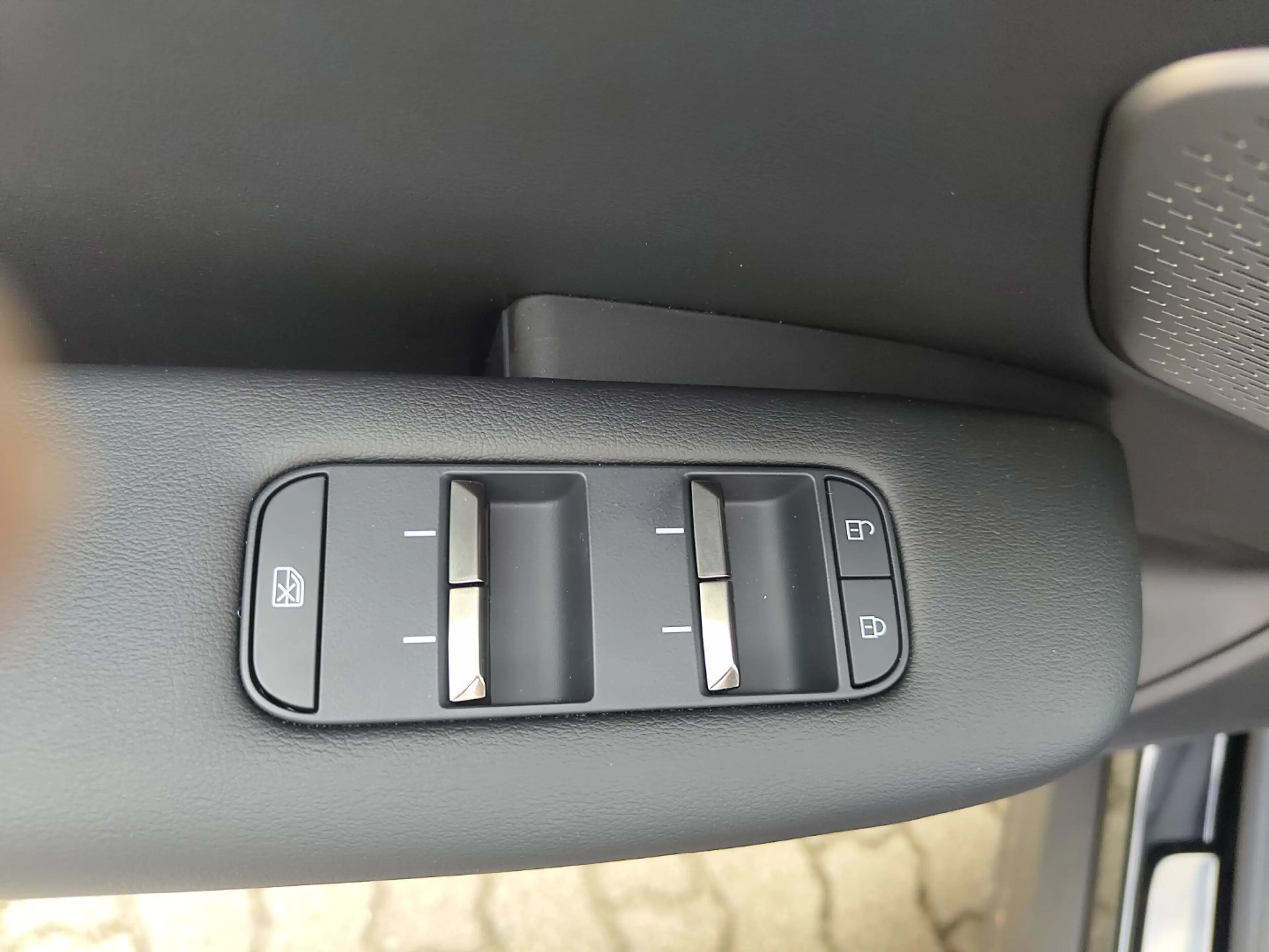 Mazda CX-6e EV 258ps — photo 13