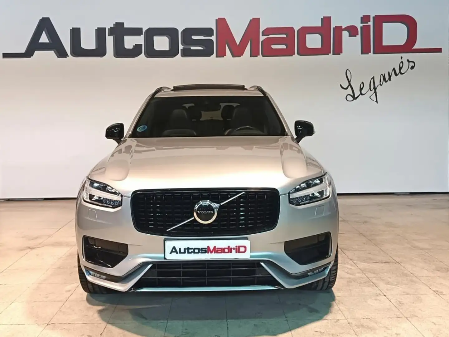 Volvo XC90 2.0 B5 D AWD R-Design Auto Gris - 2
