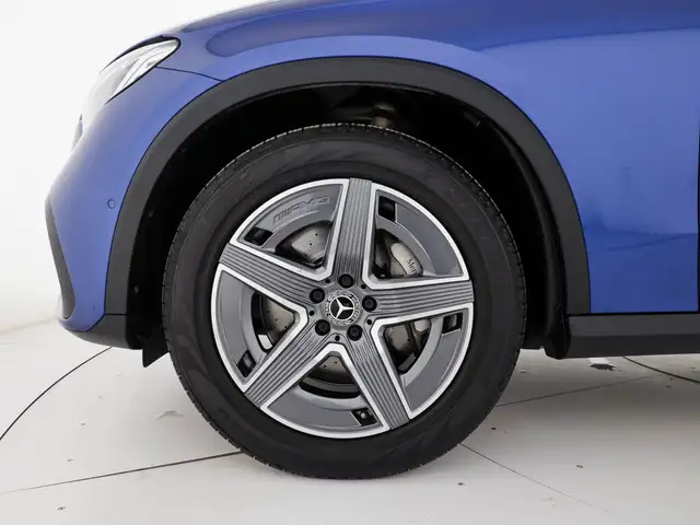 Mercedes-Benz GLC view 7