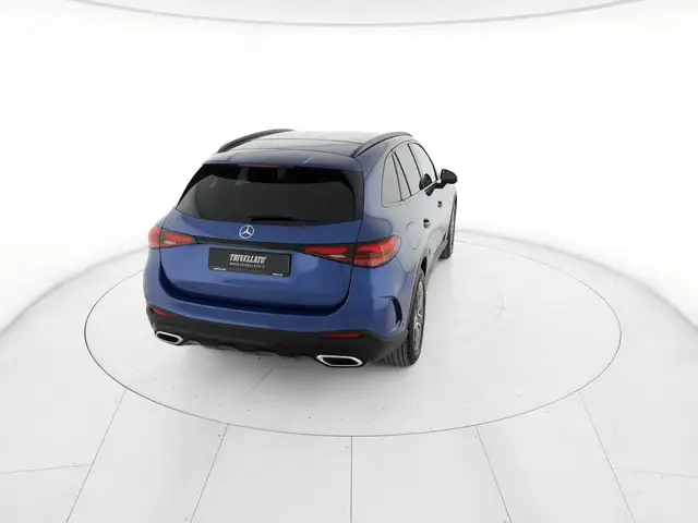Mercedes-Benz GLC view 6