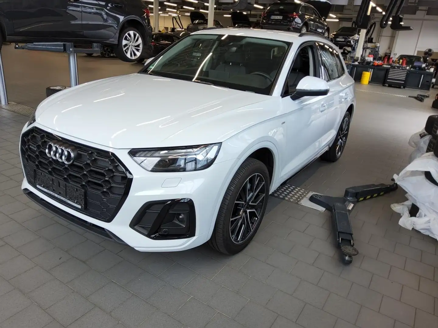 Audi Q5 40 TDI quattro S line B&O Matrix Keyless ACC 20" Weiß - 1