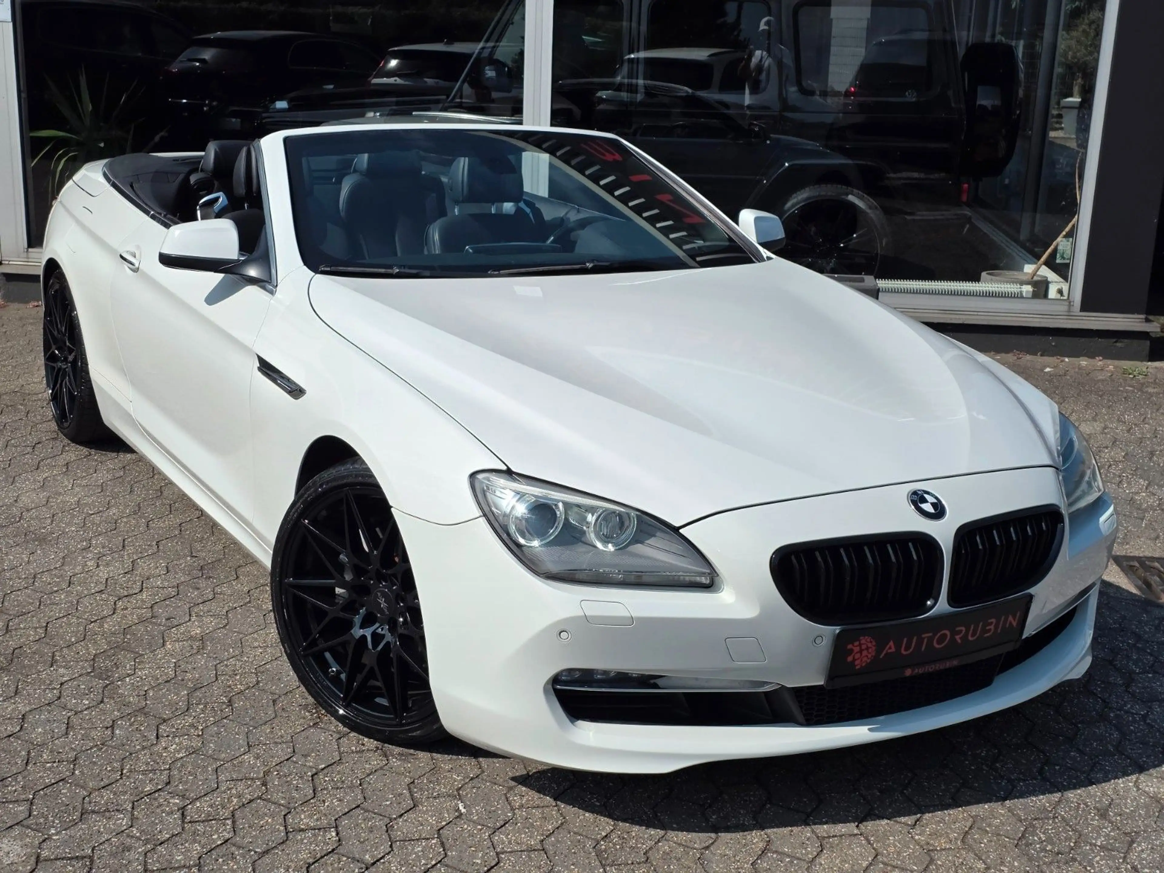 BMW 650 i Cabrio — photo 4