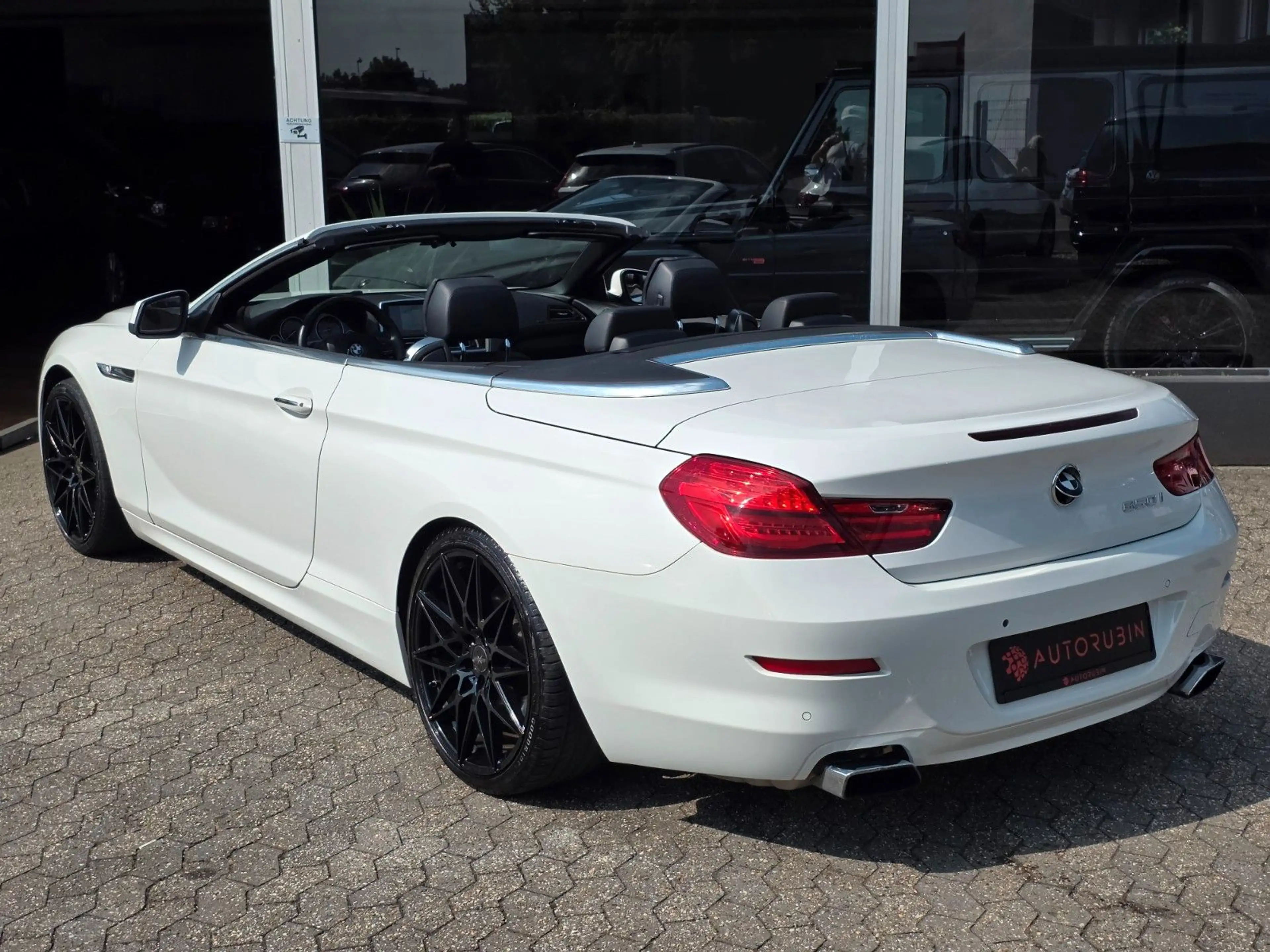 BMW 650 i Cabrio — photo 13