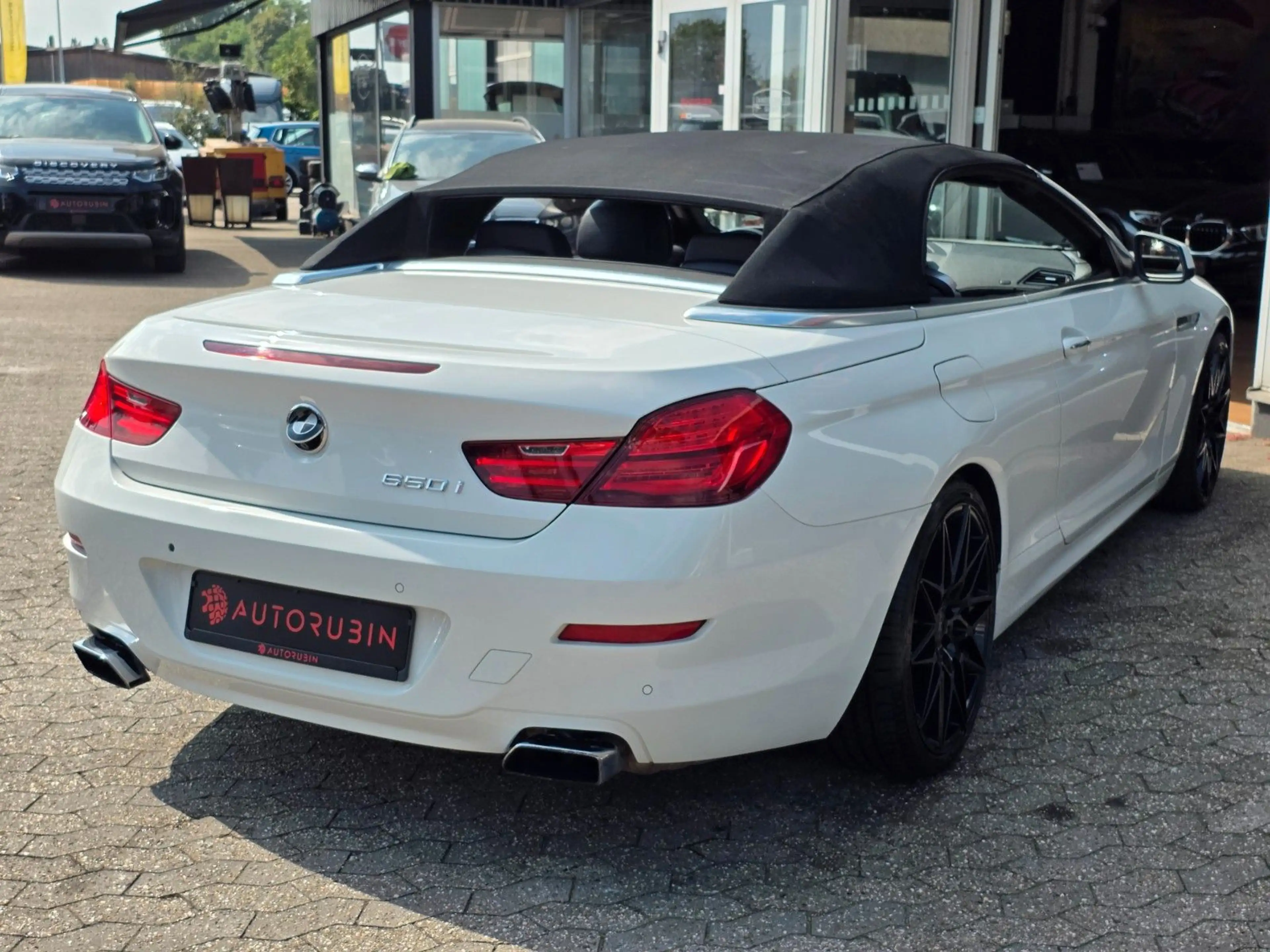 BMW 650 i Cabrio — photo 9