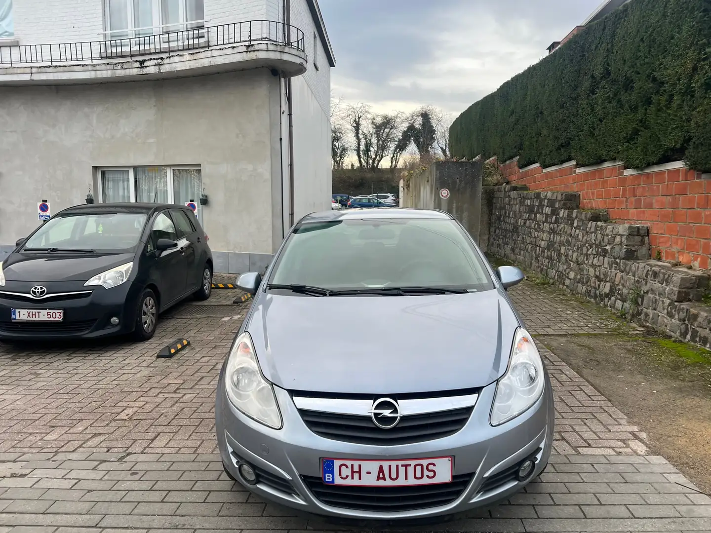 Opel Corsa 1.2i-CLIMATISEE-PRETE A IMMATRICULER-GARANTIE Grijs - 2