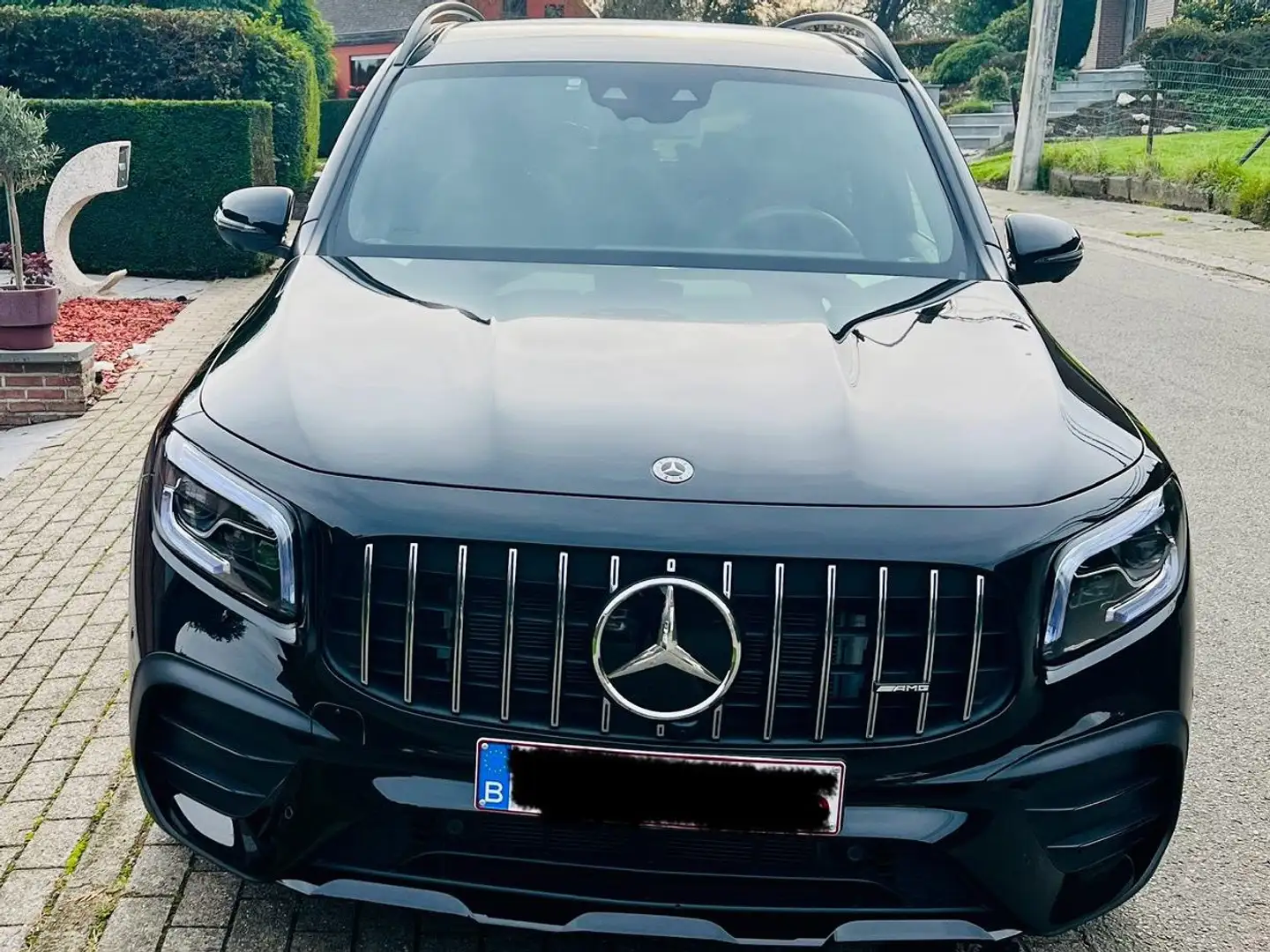 Mercedes-Benz GLB 35 AMG GLB AMG 35 4-Matic 7pl. Чорний - 1