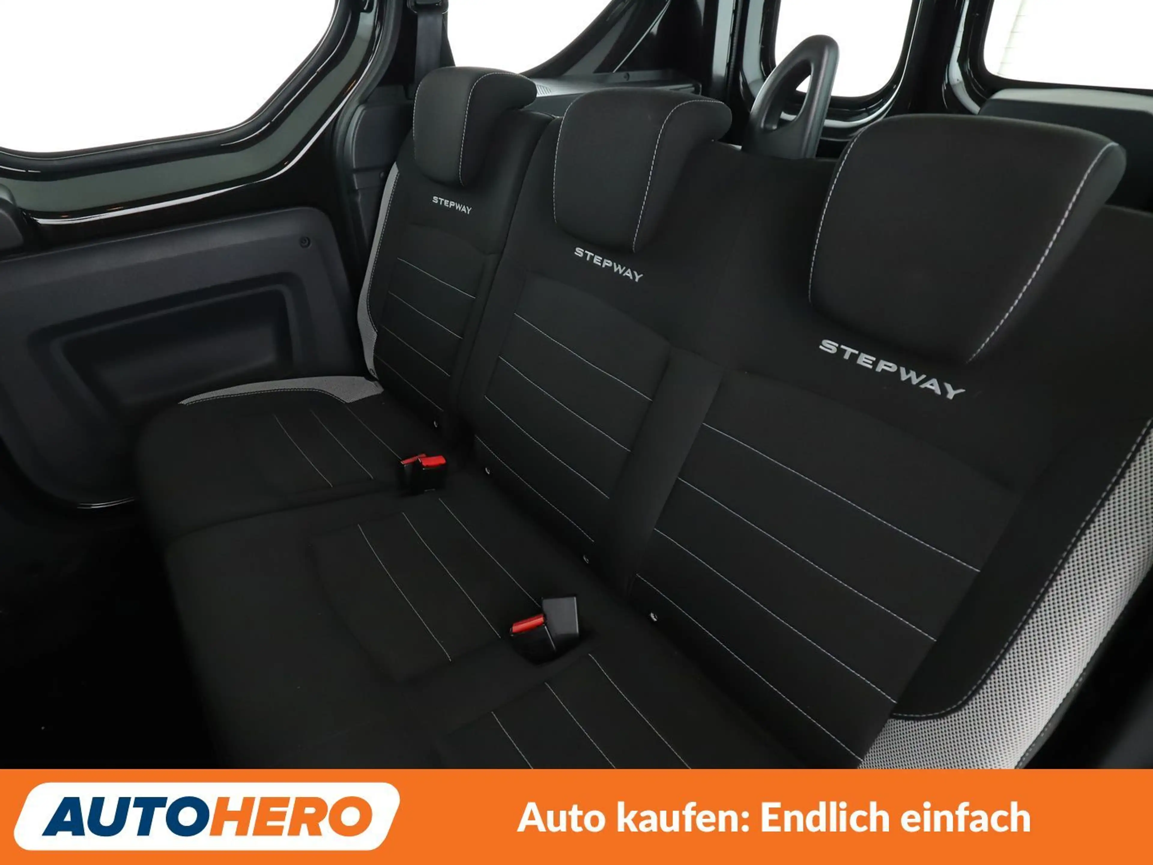 Dacia Dokker 1.2 TCe Stepway*NAVI*TEMPO*PDC*SHZ*LIM* — photo 14