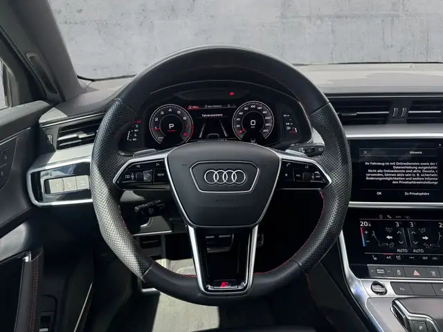 Audi A6 view 10