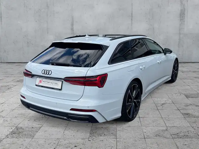 Audi A6 view 6