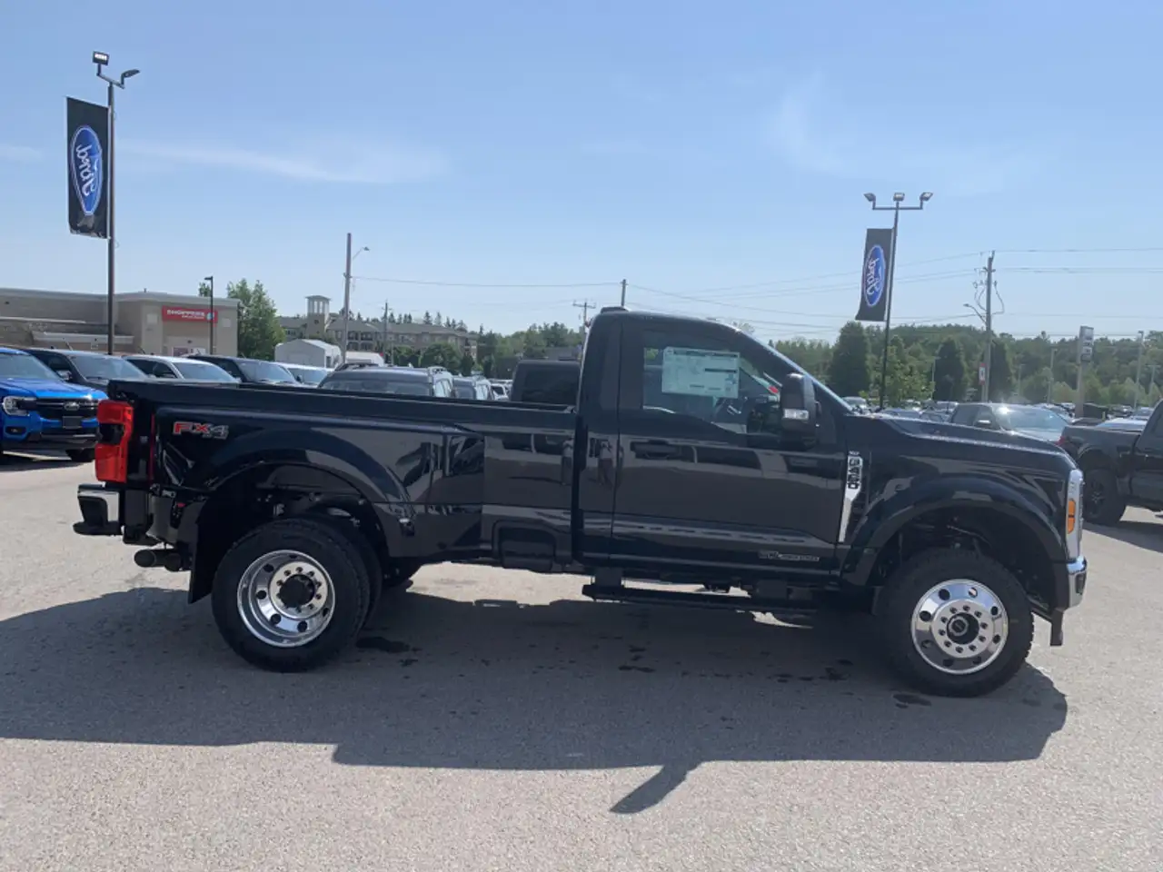 Ford F-450 Super Duty снимка Ford F-450 Super Duty