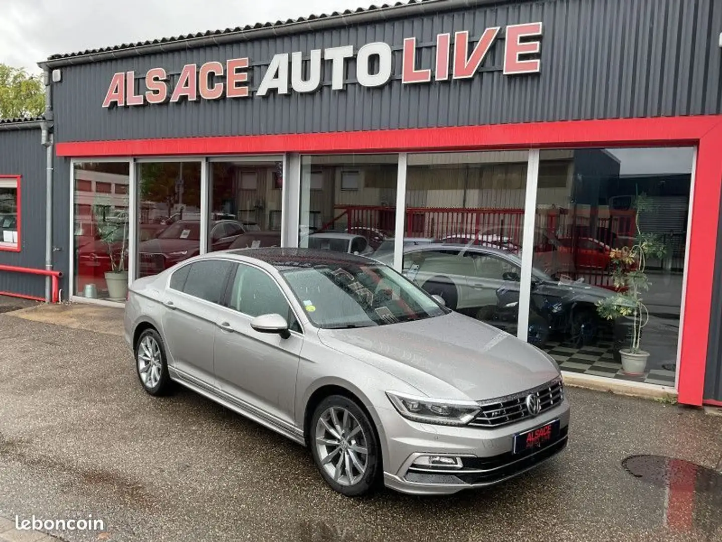 Volkswagen Passat 2.0 TDI 150CH BLUEMOTION TECHNOLOGY CARAT EXCLUSIVE DSG6 Grau - 1