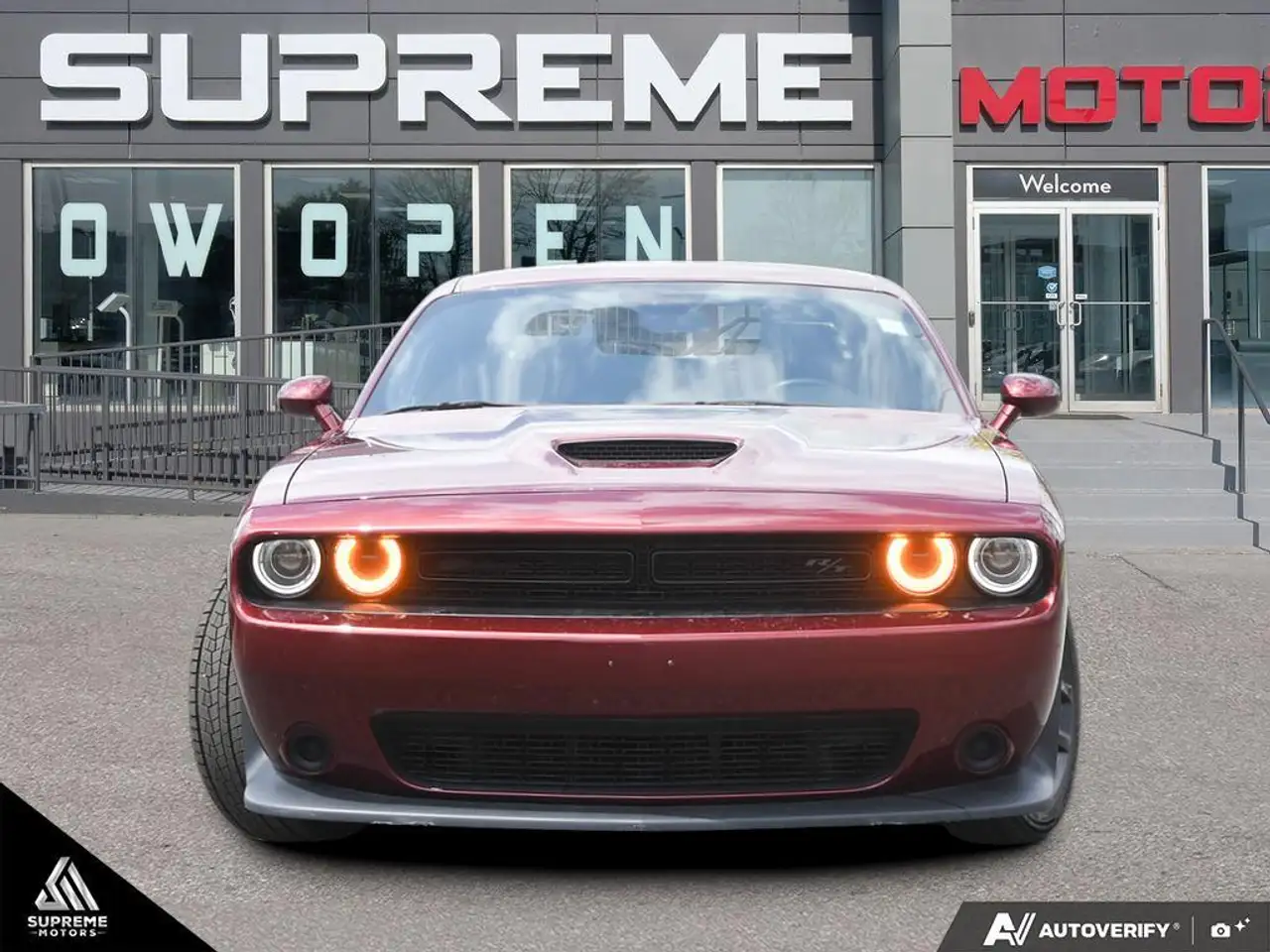 Dodge Challenger photo Dodge Challenger