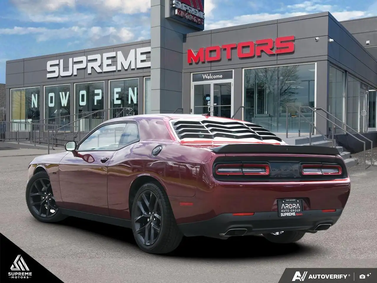 Dodge Challenger photo Dodge Challenger