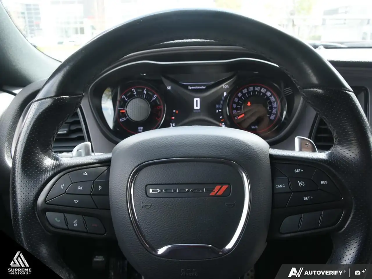 Dodge Challenger photo Dodge Challenger