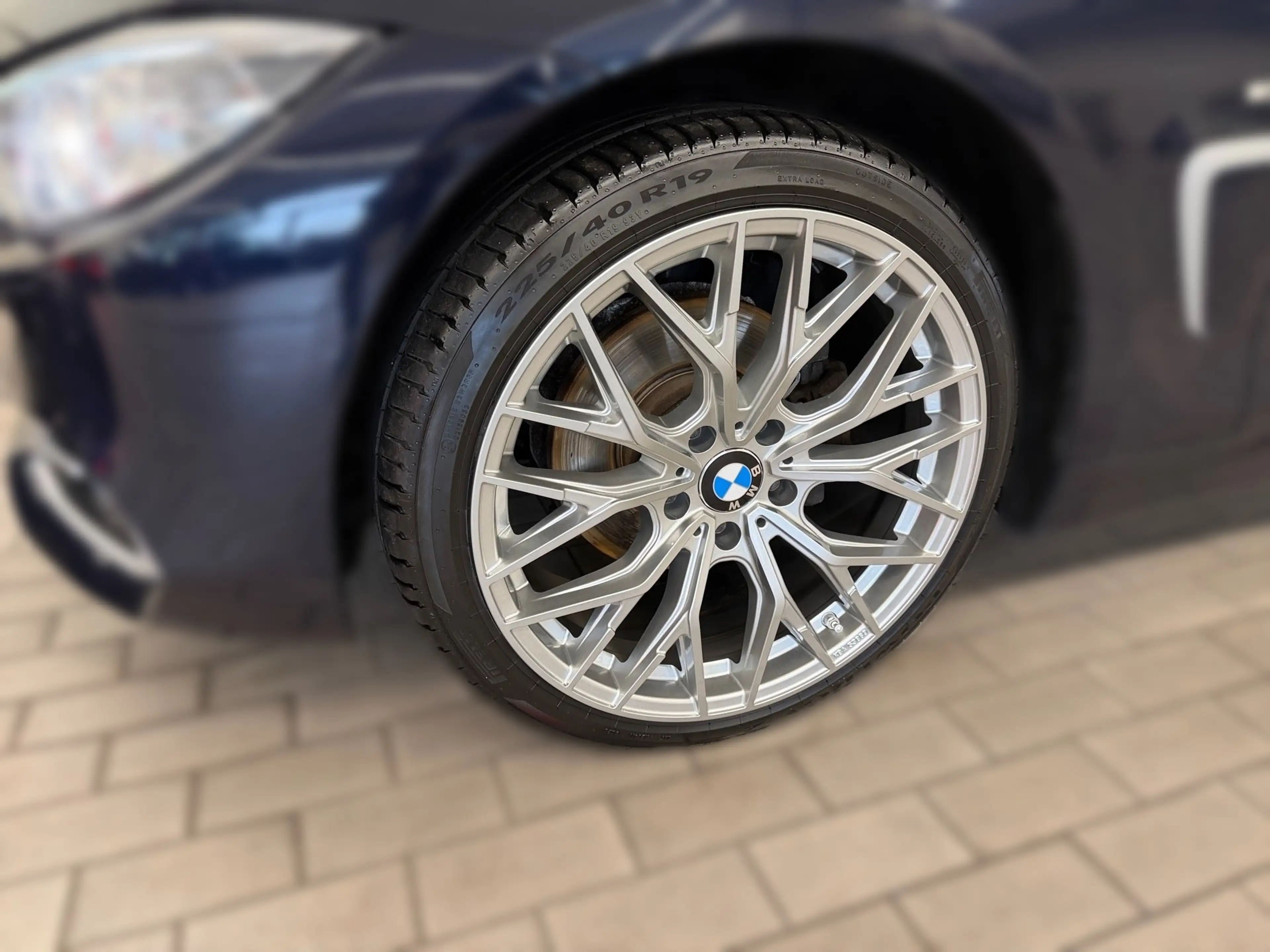 BMW 420 d xDrive — photo 3