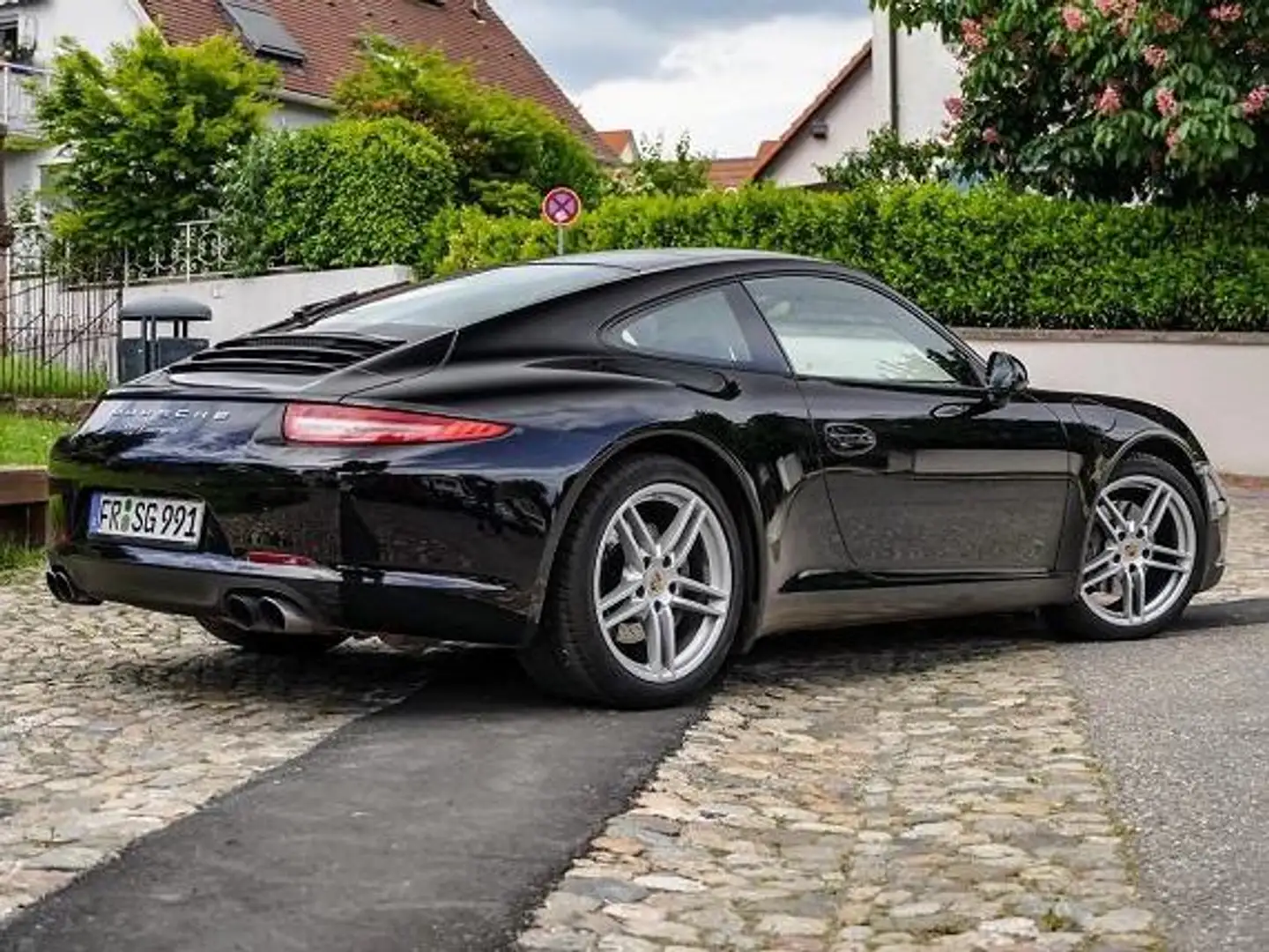 Porsche 991 911 Carrera in Schwarz Fekete - 1