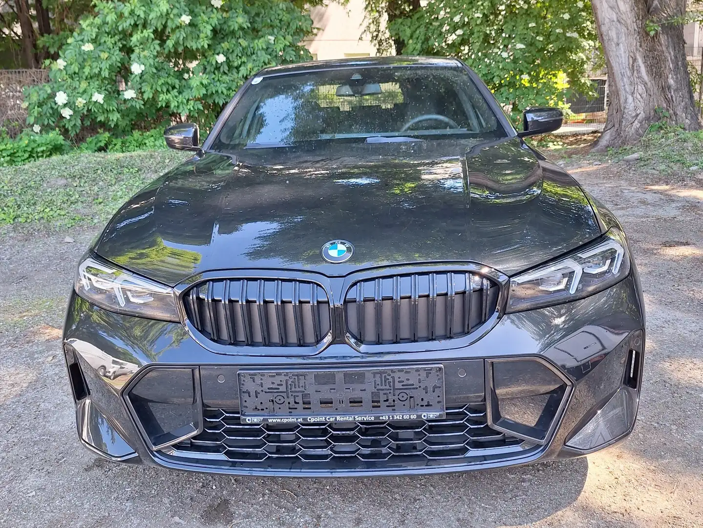 BMW 320 320 d M Sport*LEASIINGFÄHIG Schwarz - 2