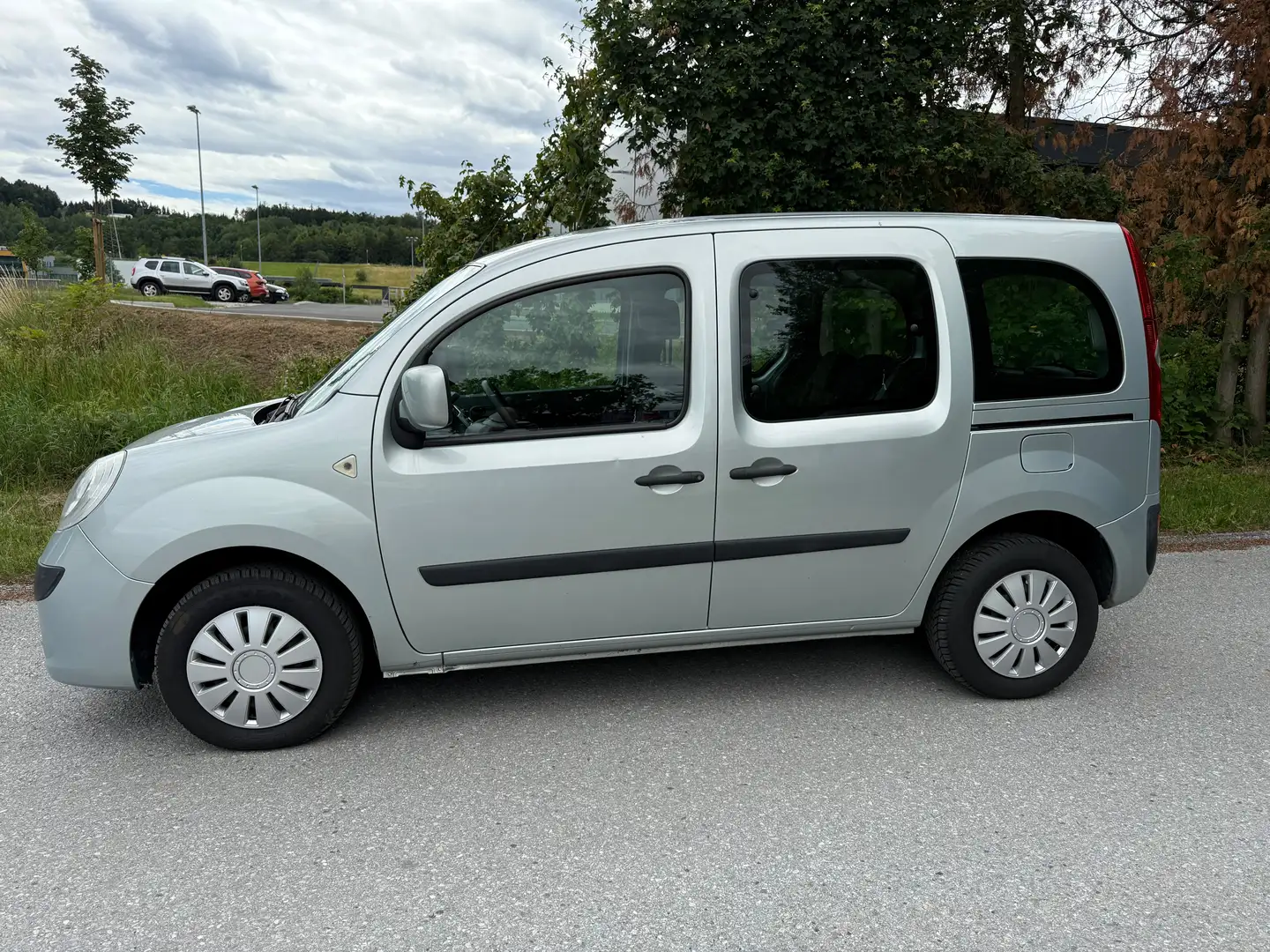 Renault Kangoo Authentique 1,5 Diesel Silber - 2