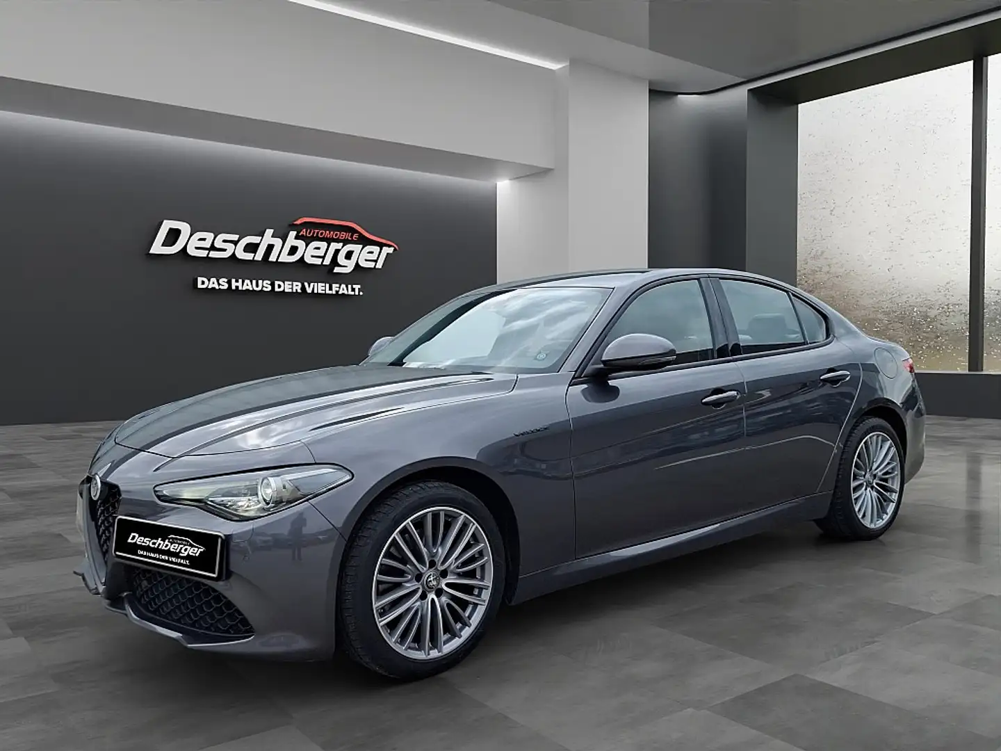 Alfa Romeo Giulia Veloce 2,2 210 ATX AWD Gris - 1