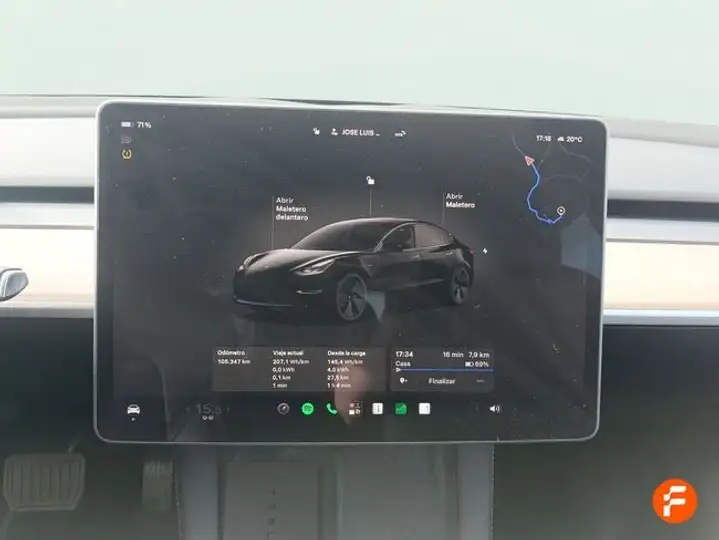 Tesla Model 3 2023, foto 16