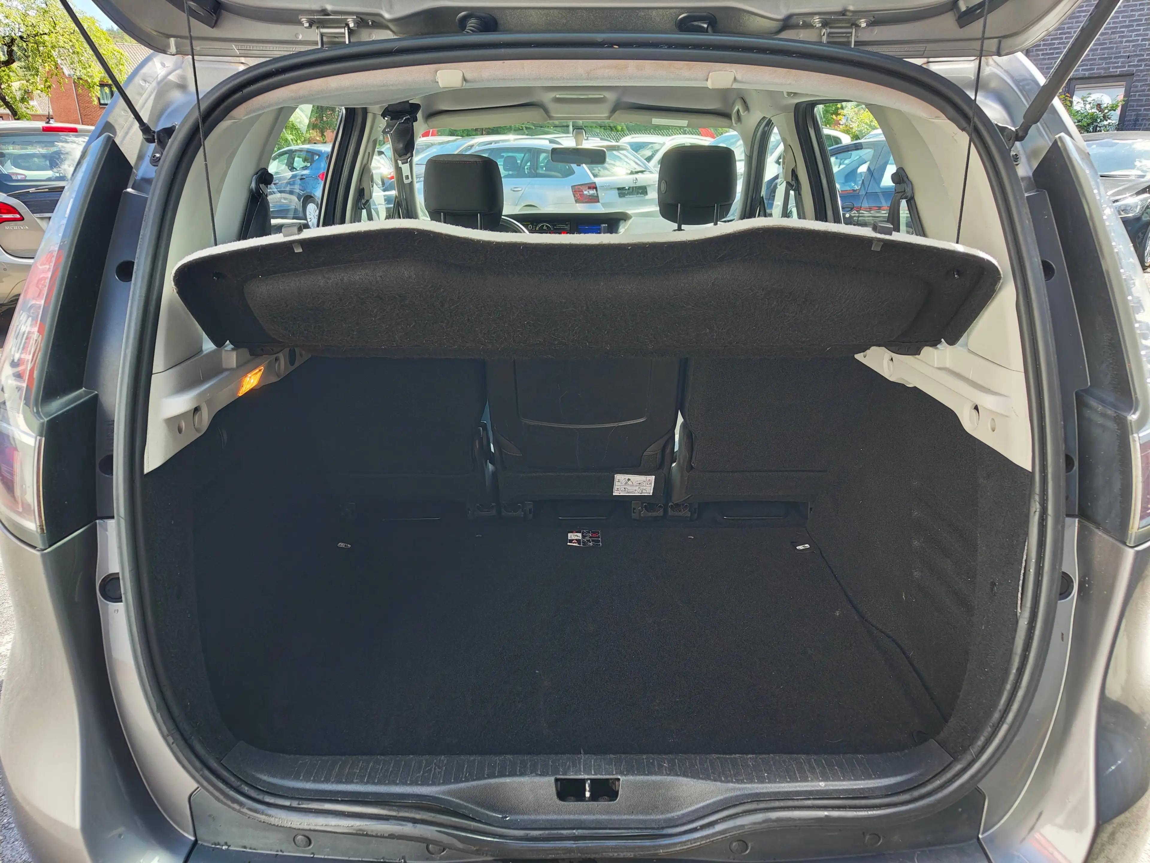 Renault Scenic Scenic 1.5 dCi Energy Intens *CLIM*GPS*CRUISE*BLUTOOTH*GARANTIE 12 MOIS — photo 12