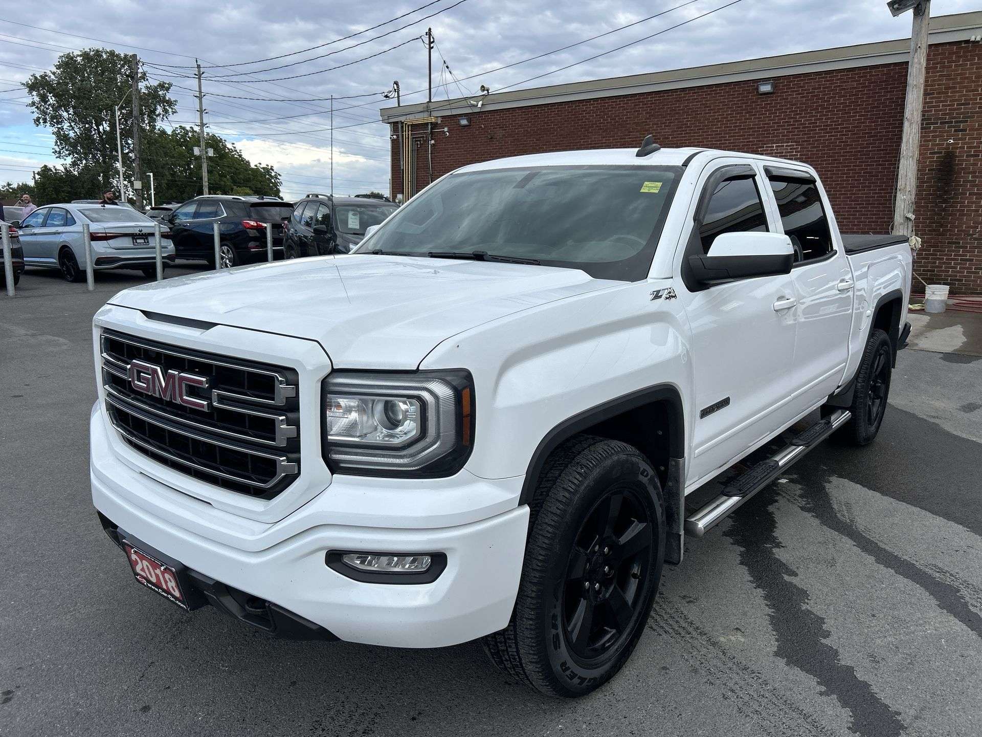White 2018 GMC Sierra 1500 Pickup Truck Four-Wheel Drive Automatic