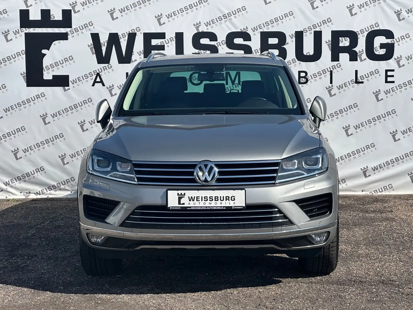 Volkswagen Touareg BMT Terrain Tech 4Motion*NAVI*AHK*XENON Silber - 2