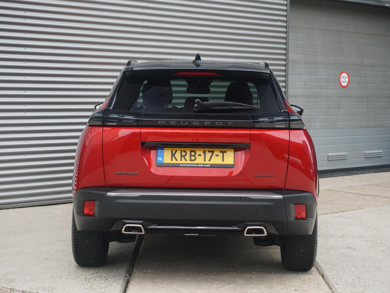 Peugeot 2008 1.2 Hybrid 136 GT 360 Camera — photo 4
