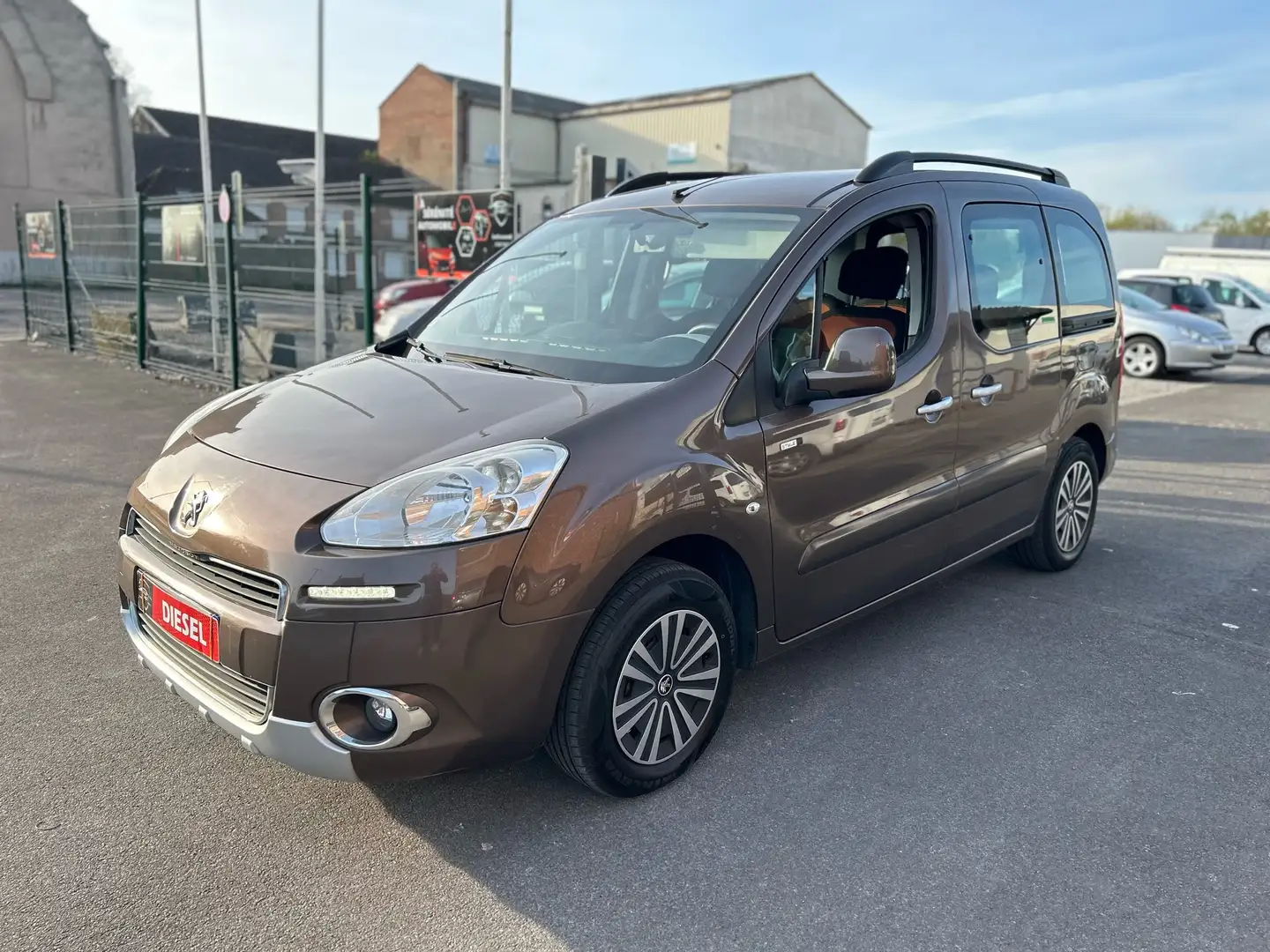 Peugeot Partner Tepee 1.6 HDi 75ch / GARANTIE & RÉVISÉE - 1