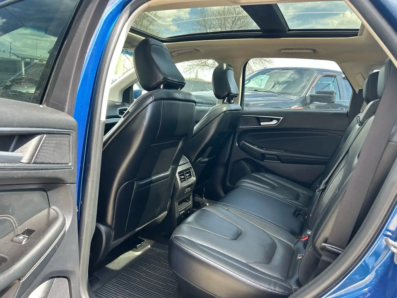 Ford Edge снимка Ford Edge