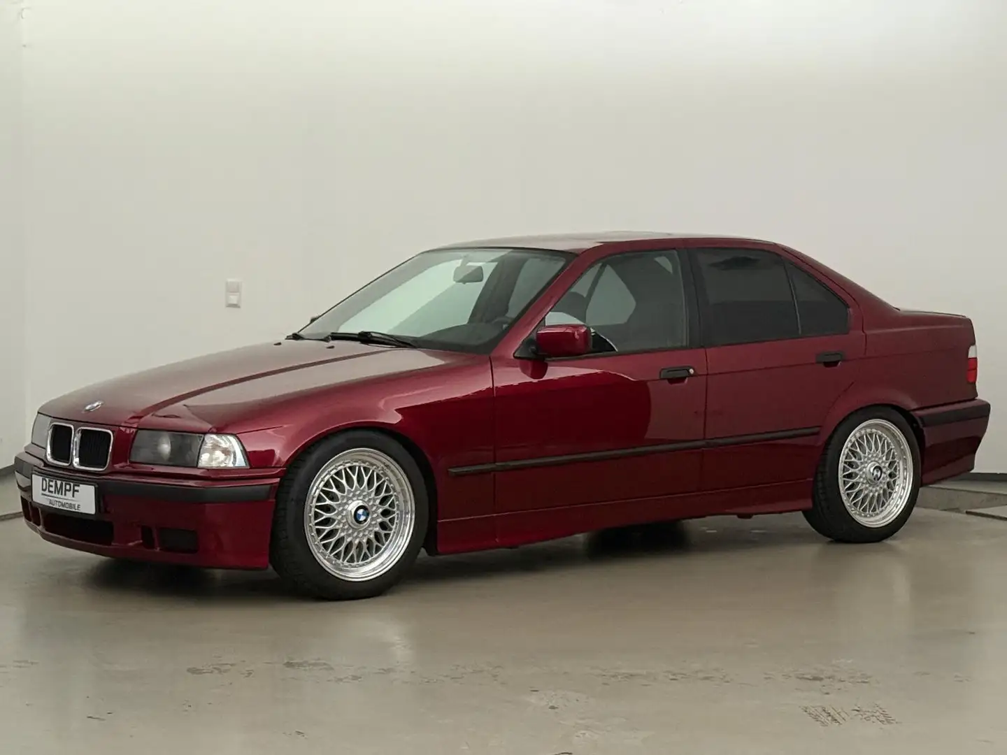 BMW 320 i *H-Kennzeichen*Klima*Schiebedach*SHZ*PDC* Rot - 2