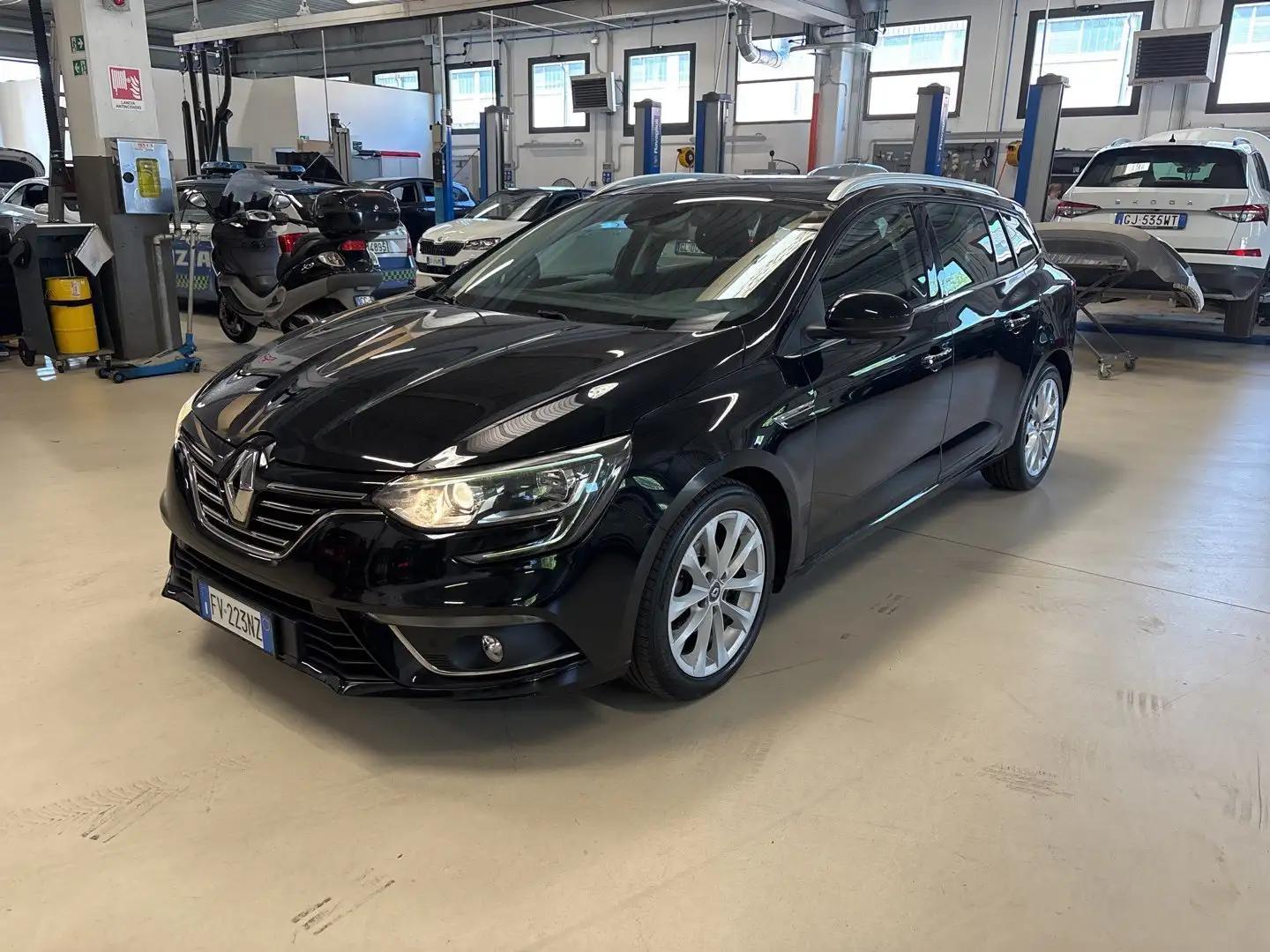 Renault Megane Sporter Blue dCi 115 Schwarz - 1