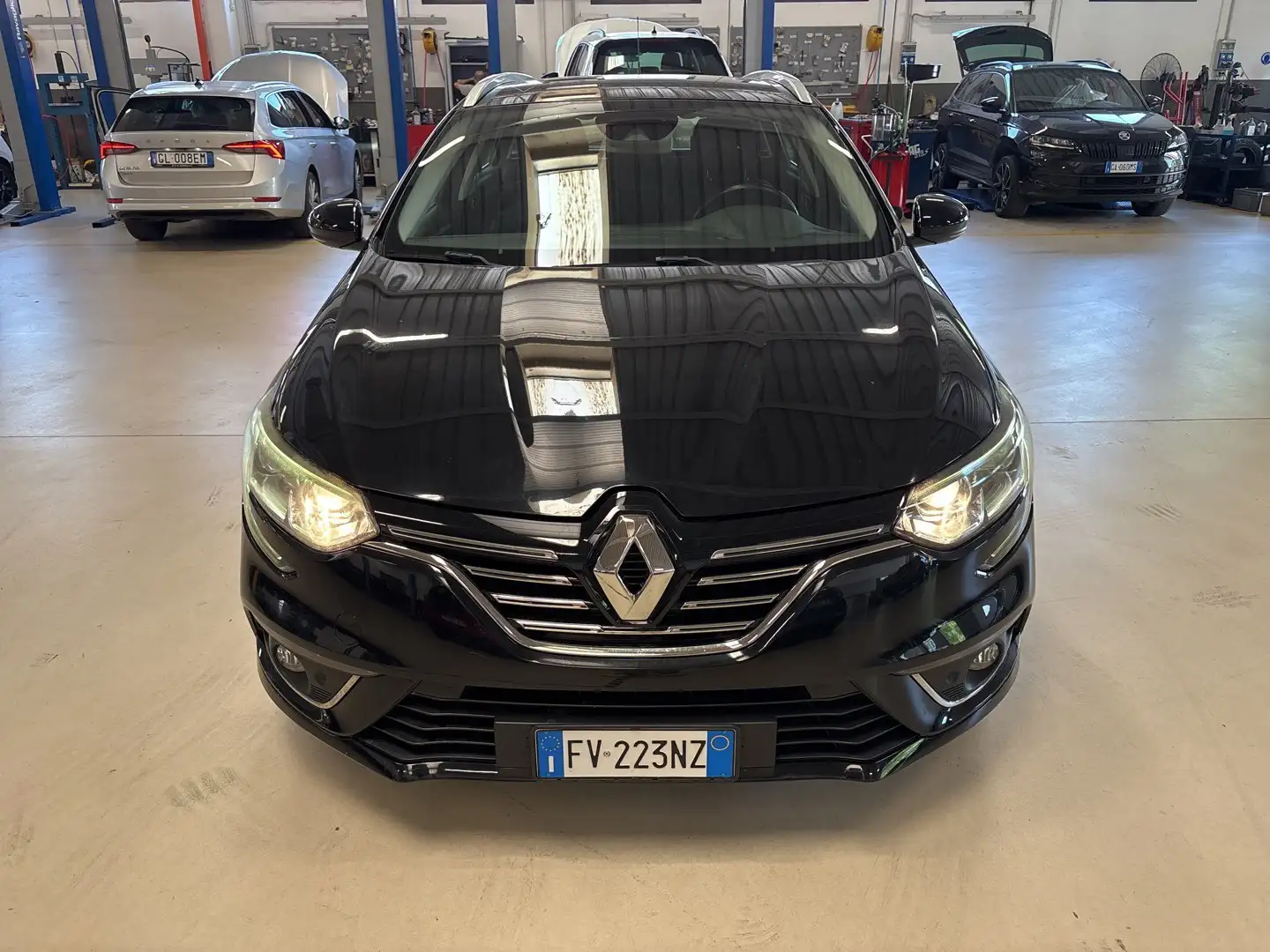 Renault Megane Sporter Blue dCi 115 Schwarz - 2