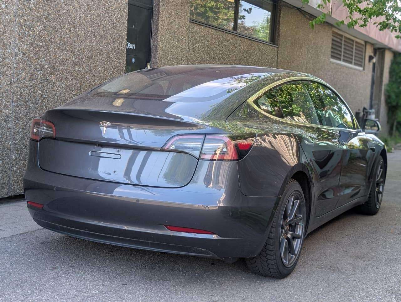 2018 Tesla Model 3 LONG RANGE thumb 10