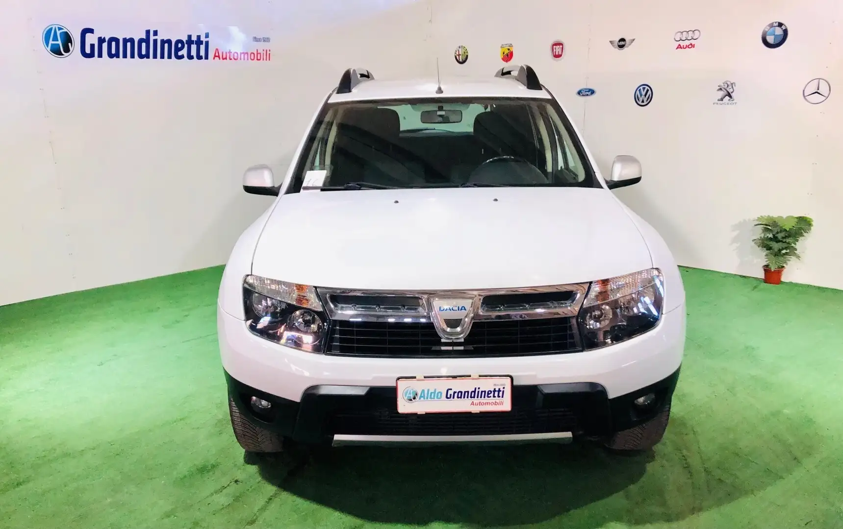 Dacia Duster Duster 1.6 110CV 4x4 LaurÃ¨ate Bianco - 2