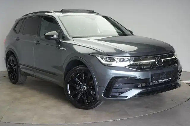2023 Volkswagen Tiguan Allspace in Grey for sale