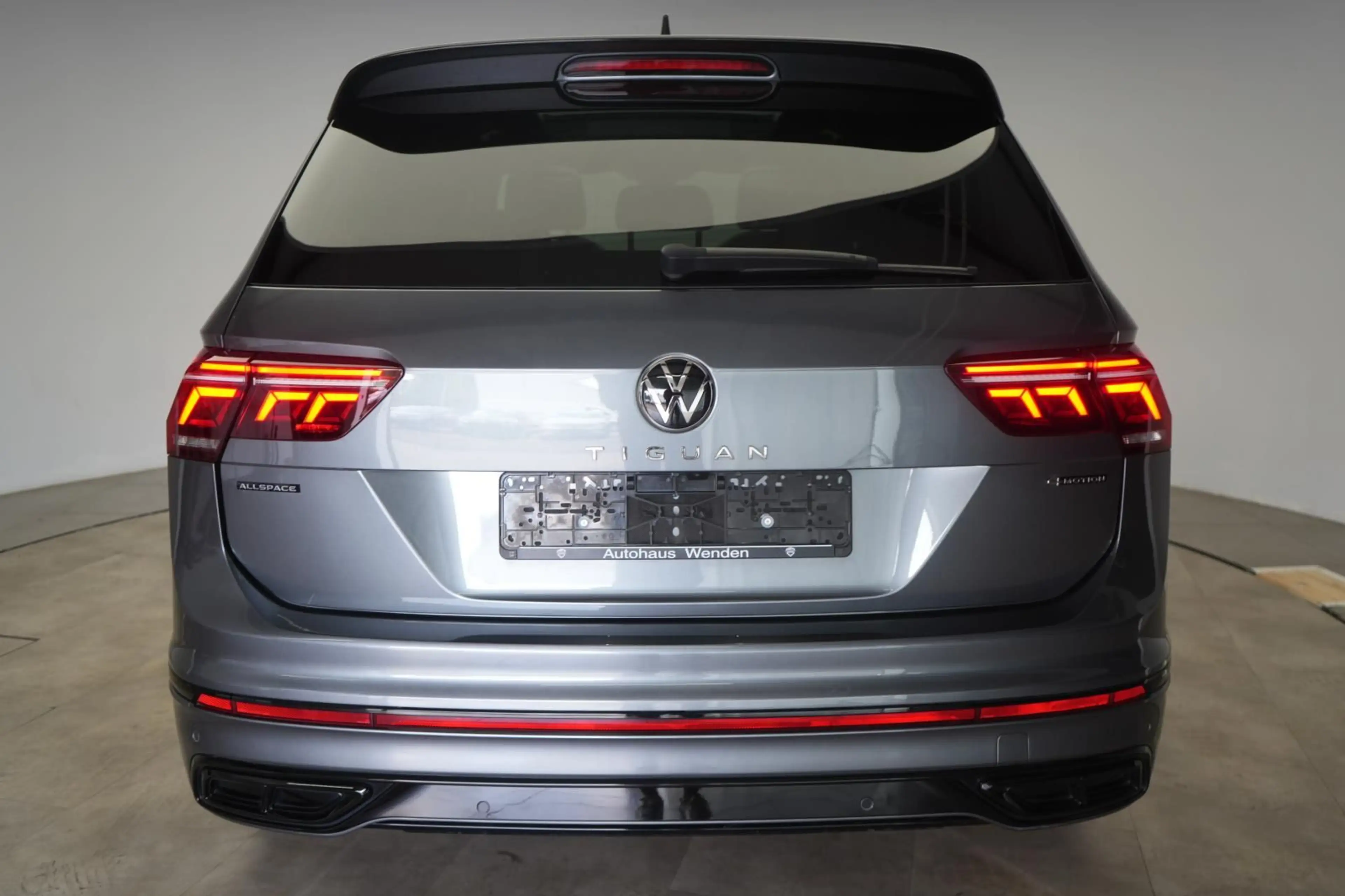 Volkswagen Tiguan Allspace 2.0 TSI 4Motion R line Leder/ACC — photo 6