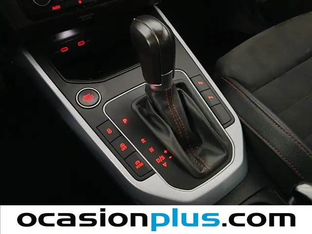 Seat Arona view 6