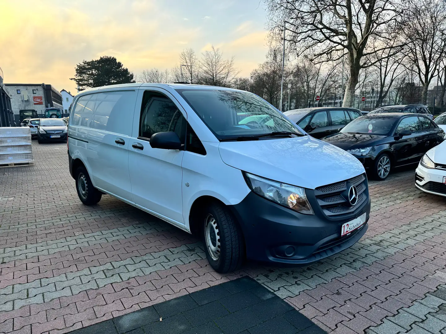 Mercedes-Benz Vito 109/110/111/114 CDI FWD  MwSt Weiß - 2