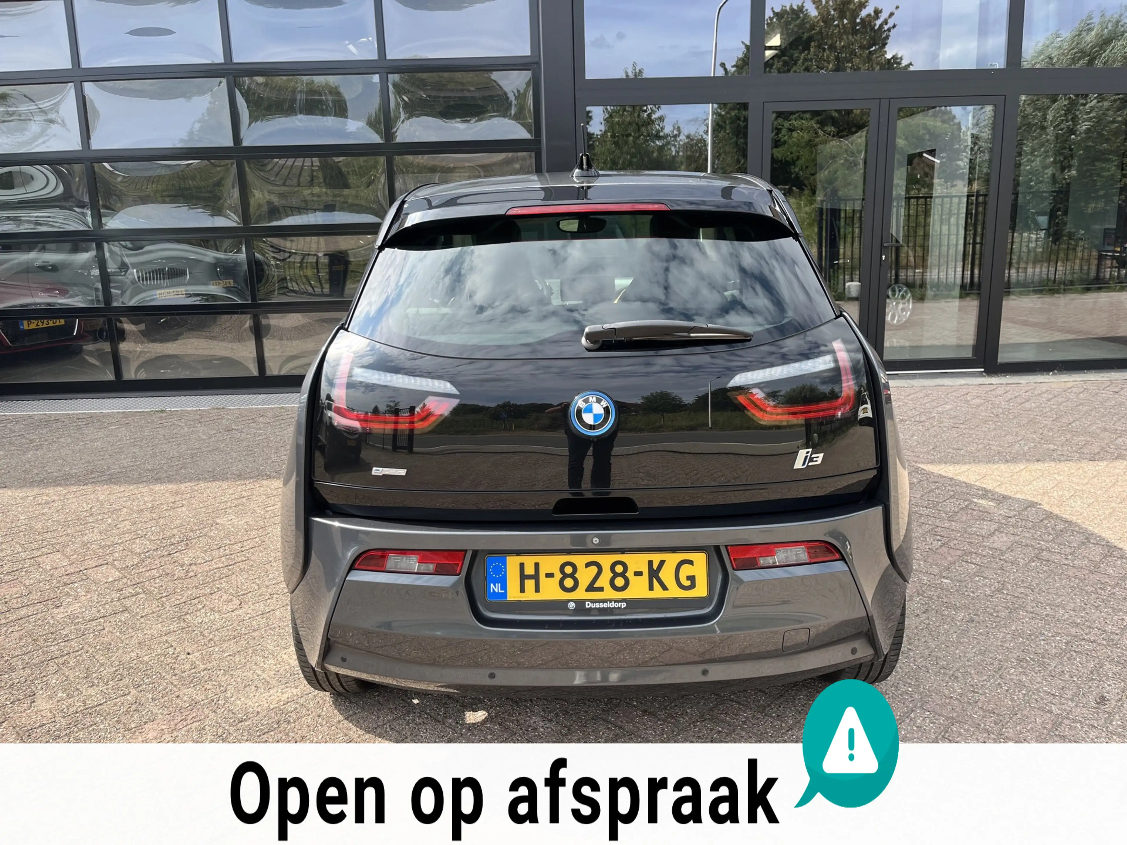 BMW i3 High Voltage Edition 94Ah 33 kWh, Dealer onderhoud — photo 9