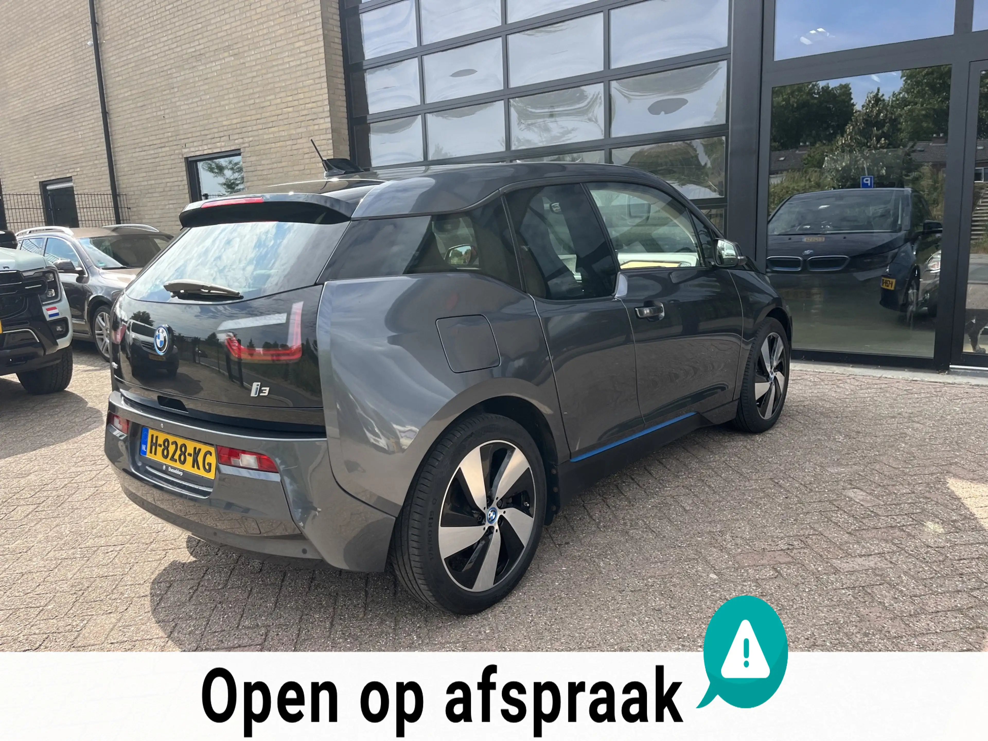 BMW i3 High Voltage Edition 94Ah 33 kWh, Dealer onderhoud — photo 8