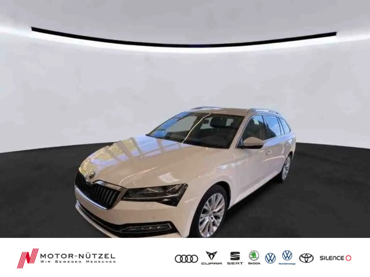 Skoda Superb Combi 2.0 TDI STYLE MATRIX+NAV+STDHZG+AHK Bianco - 1