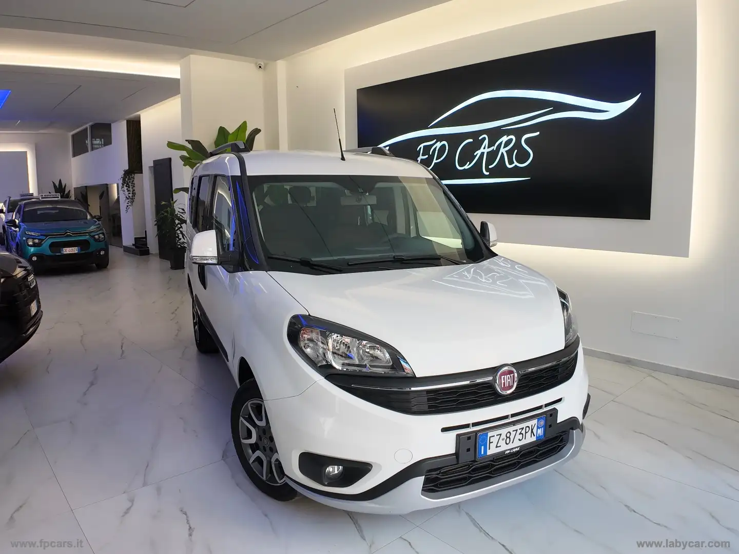 Fiat Doblo 1.6 MJT 120 CV Trekking Alb - 1