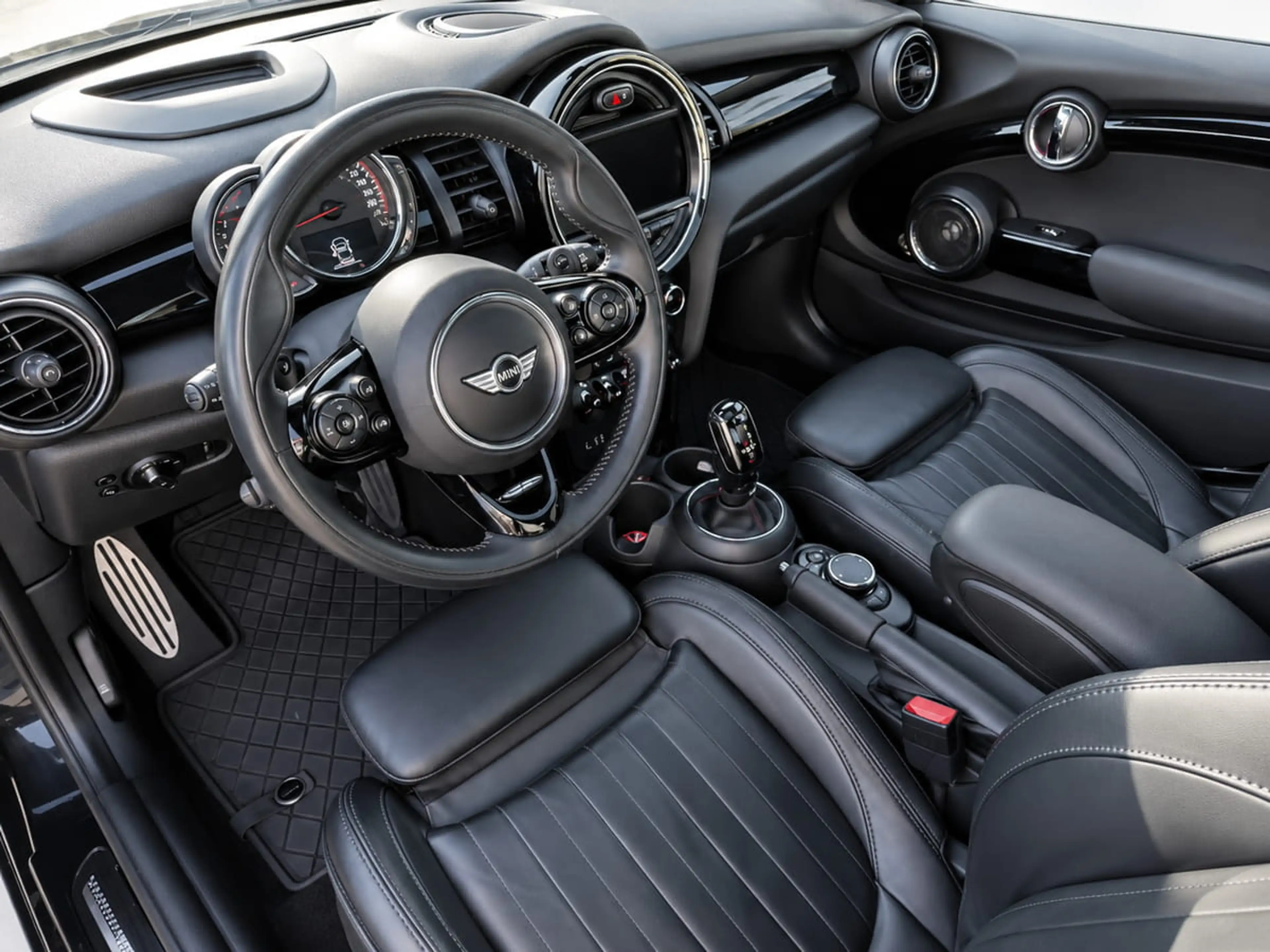 MINI John Cooper Works Cooper JCW |Panorama|HUD|Harman Kardon|ACC — photo 10