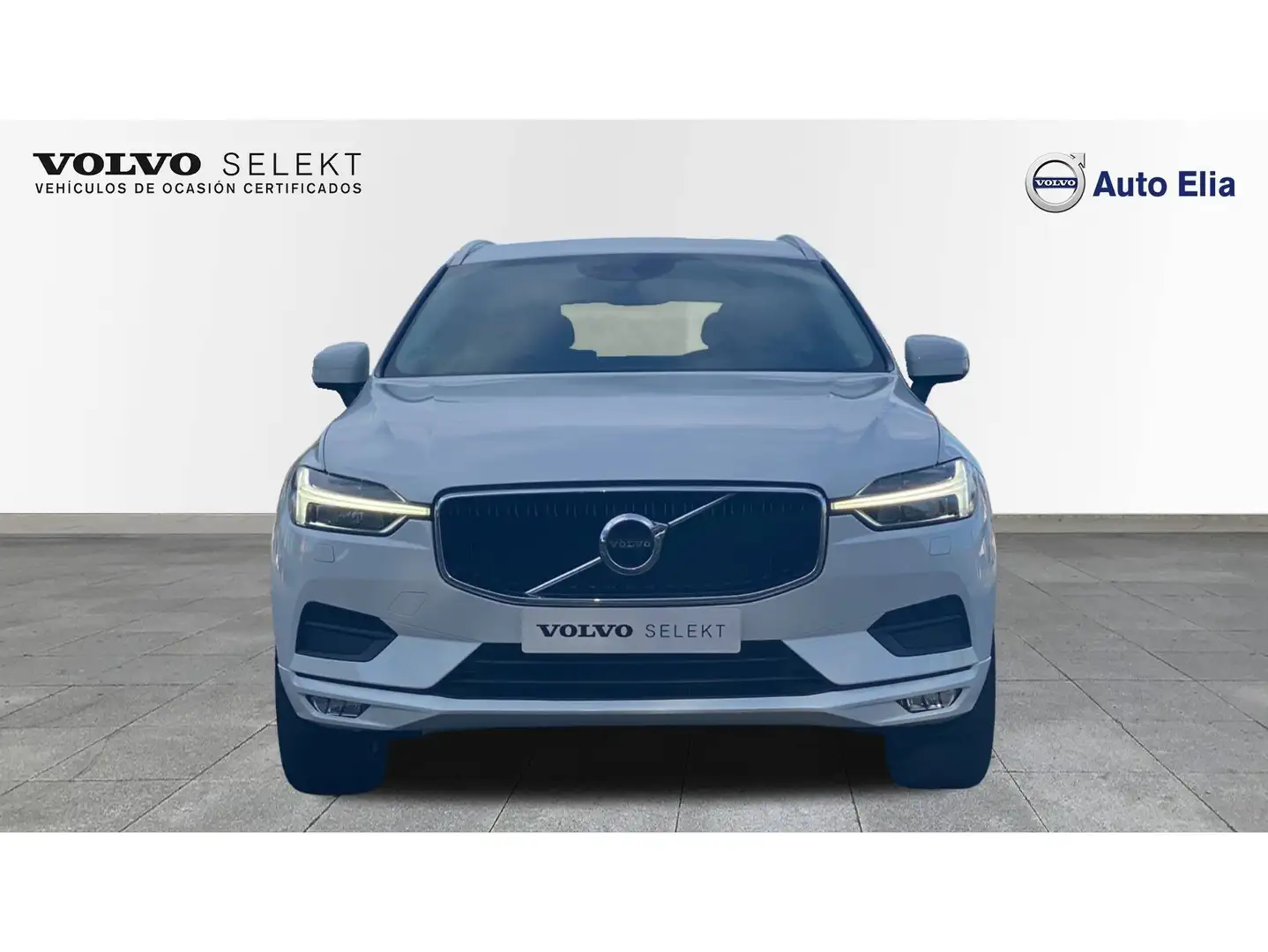 Volvo XC60 D4 Momentum AWD Aut. Weiß - 2