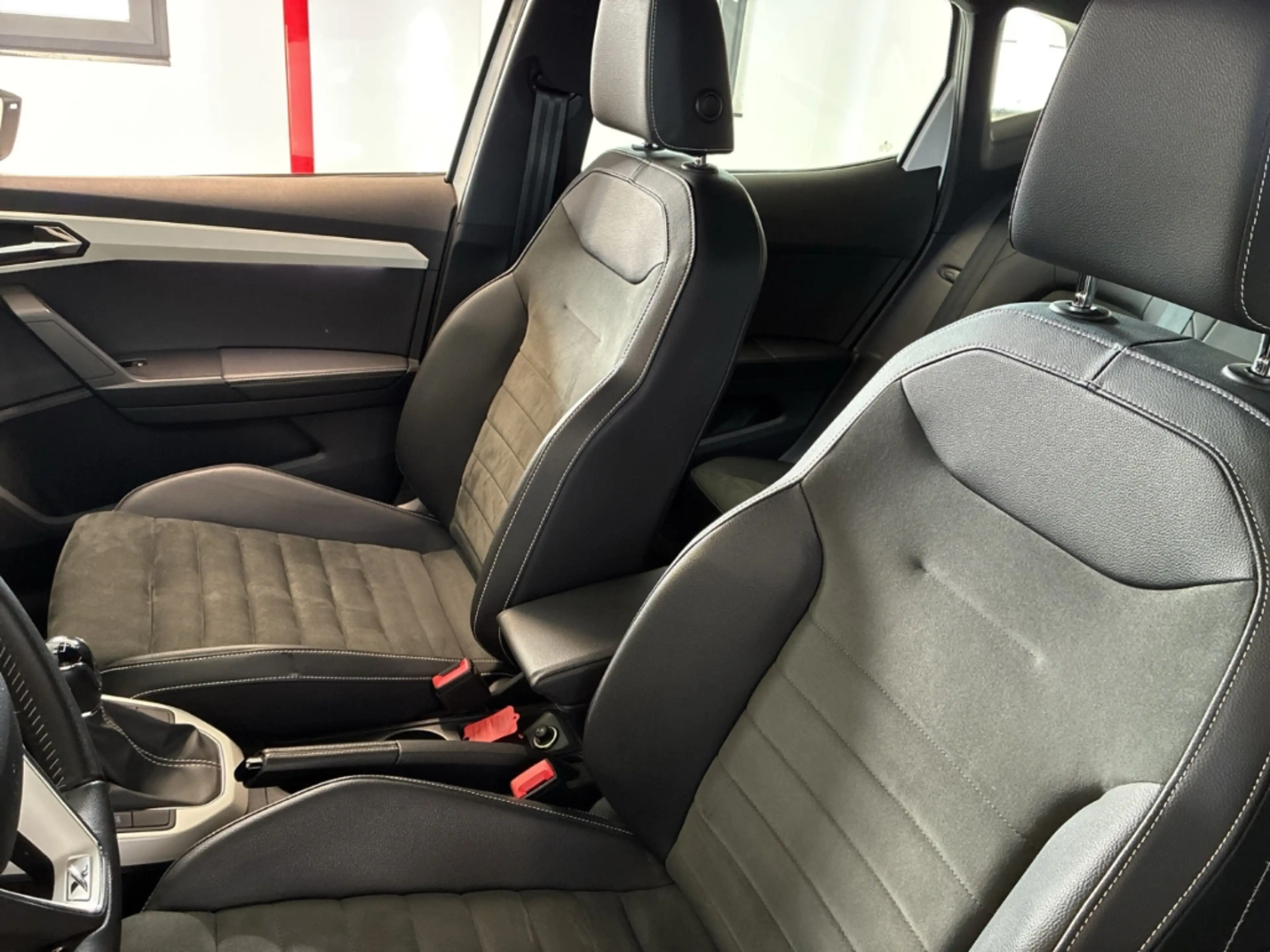 SEAT Arona Xcellence Kamera Tempomat Smart Key — photo 10